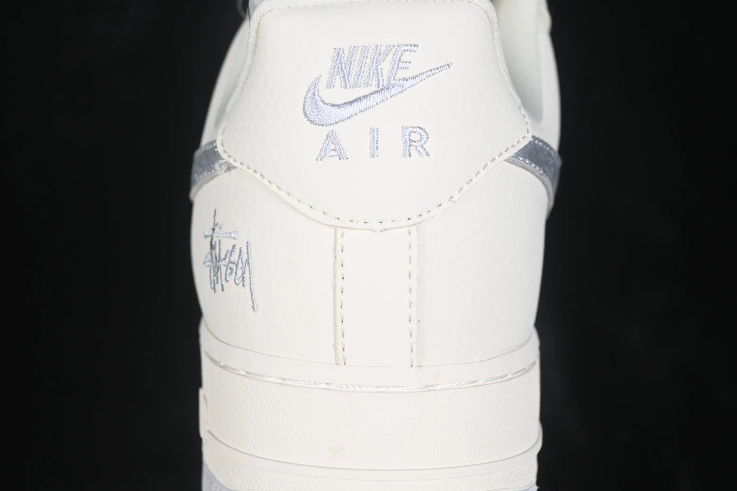 All categories Nk Air Force 1 Air Force series Nk Air Force 1 Low Air Force low-top Nike Air Force 1'07 Low joint model Air Force 1 low-top casual sneakers DW8806-013